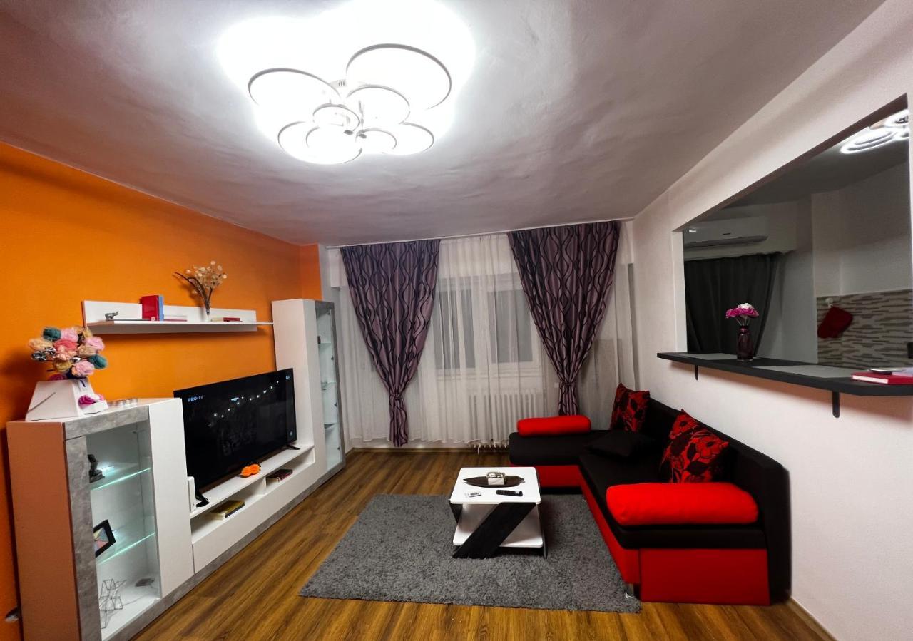 Crisshome1 Bucarest Esterno foto